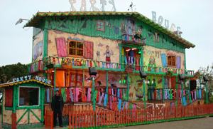 party-house-(2)